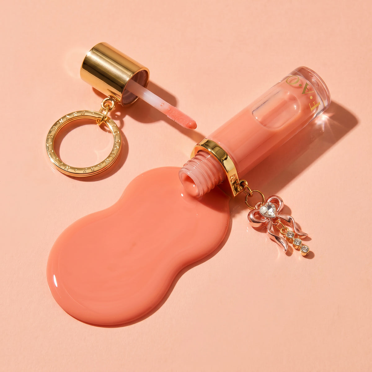 Lip Gloss Keychain – Soft Vibe