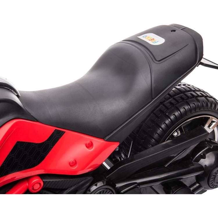 Freddo - 24V Freddo Spider 3-Wheel Motorcycle 2-Seater Ride On - Red - Outdoor