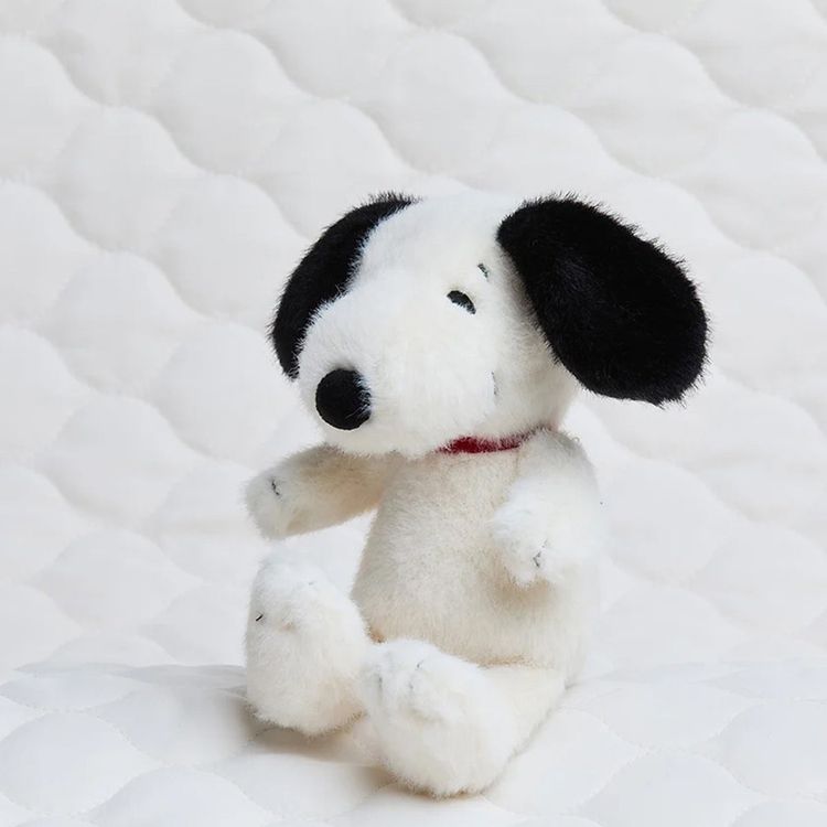 Peanuts Snoopy Eco Fuzzy Plush - 7"