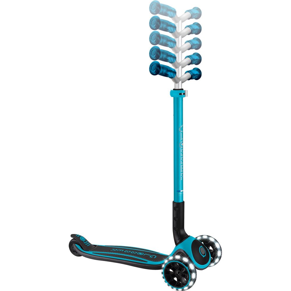 Globber - Ace Lights Scooter - Aqua - Outdoor