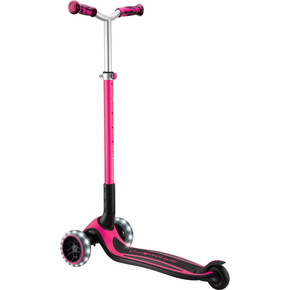 Globber - Ace Lights Scooter - Fuschia - Outdoor