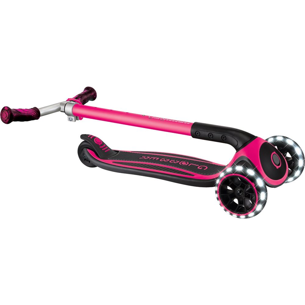 Globber - Ace Lights Scooter - Fuschia - Outdoor