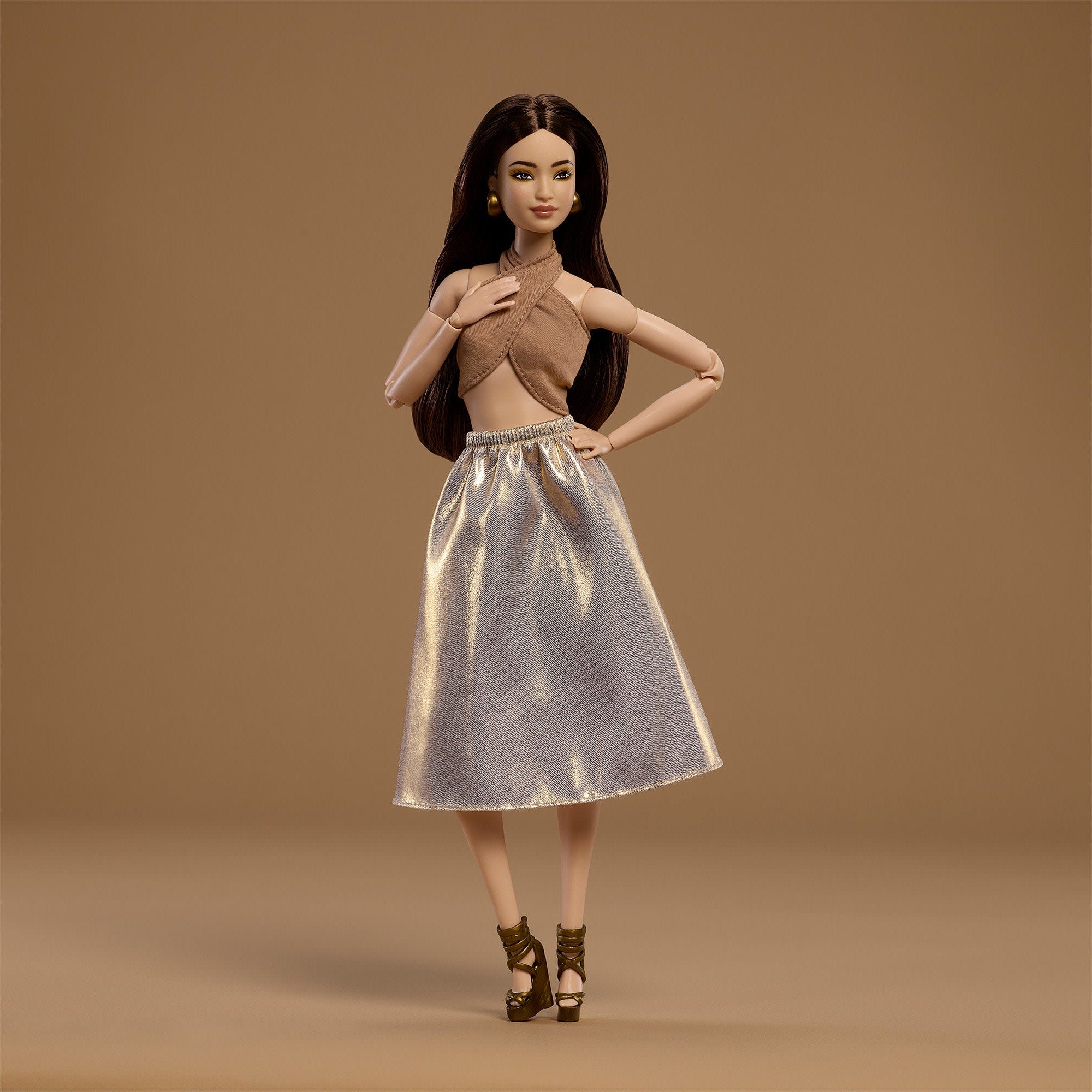 Barbie - Barbie Basics 2026 Neutrals Series, Model 06 - World of Barbie