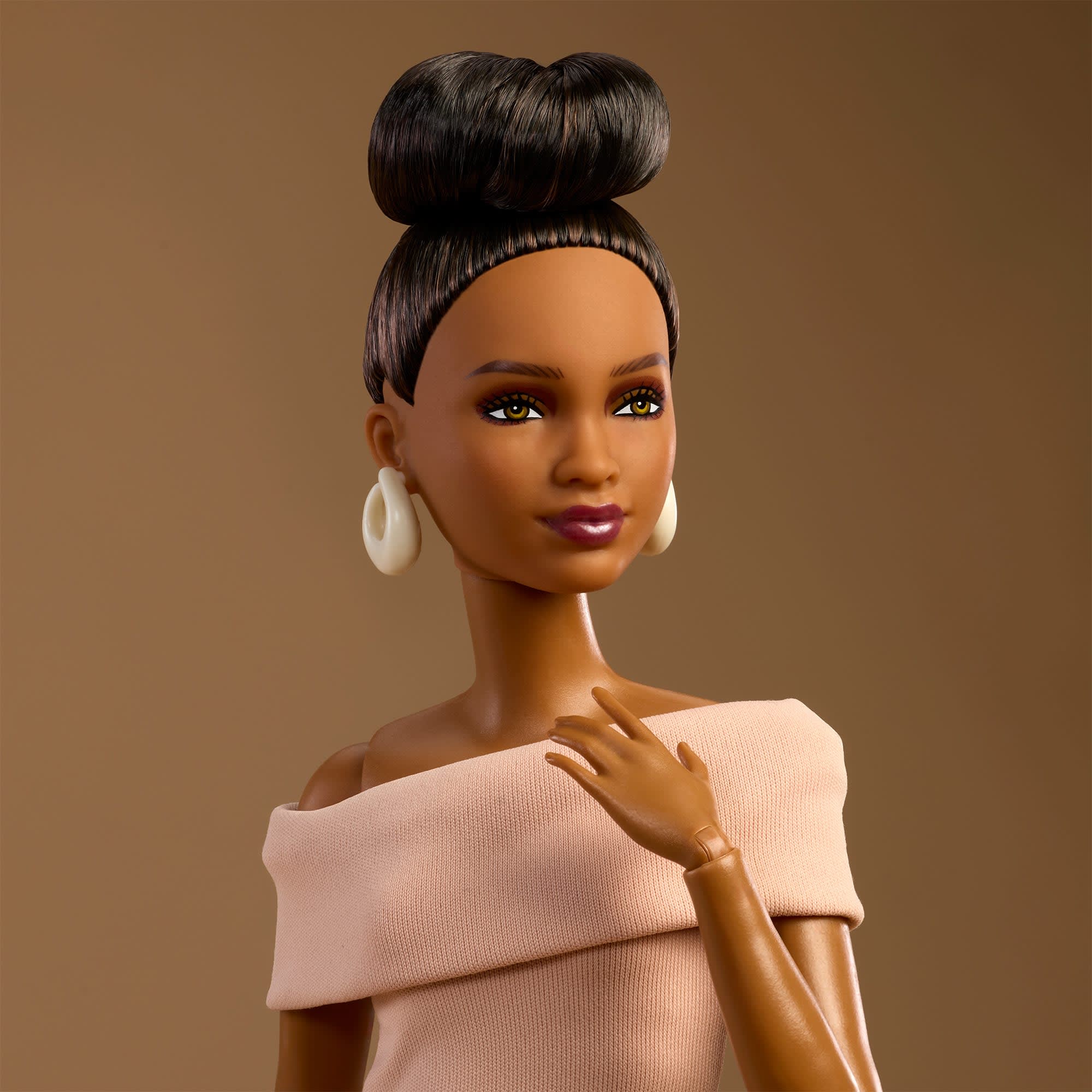 Barbie - Barbie Basics 2026 Neutrals Series, Model 08 - World of Barbie