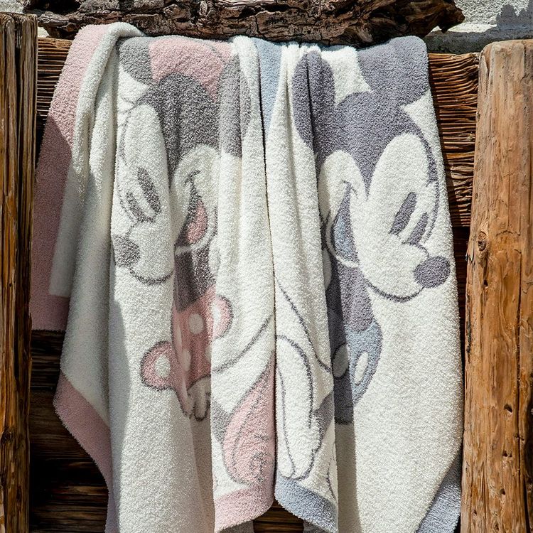 Barefoot Dreams - CozyChic Vintage Disney Minnie Mouse Baby Blanket - Trend Accessories