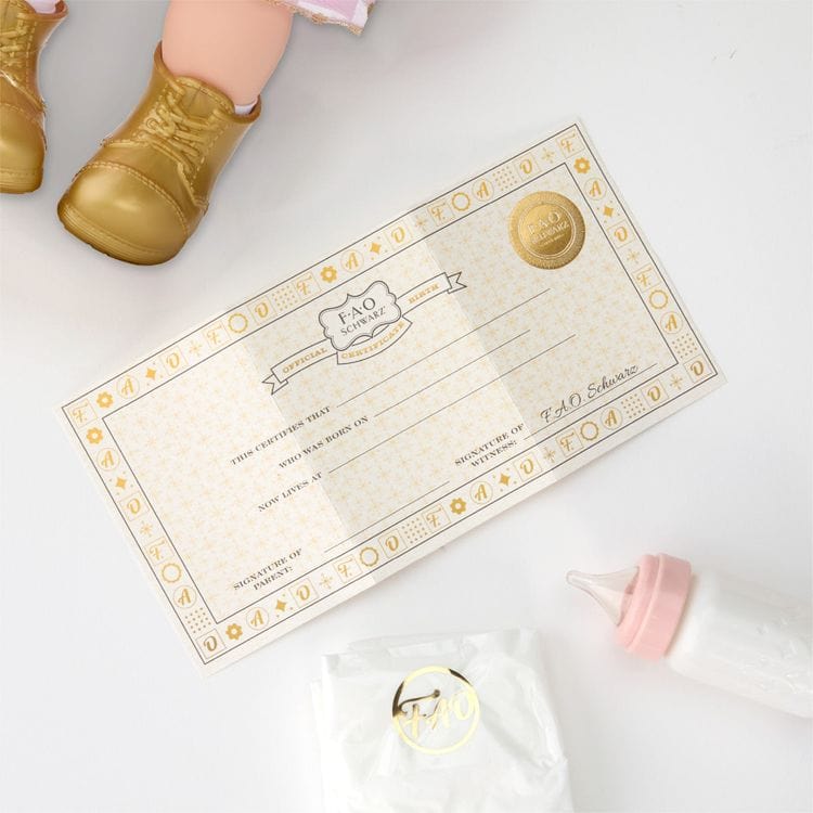 FAO Schwarz - Cuddle Baby Doll 14-Inches - Blonde Hair - Dolls