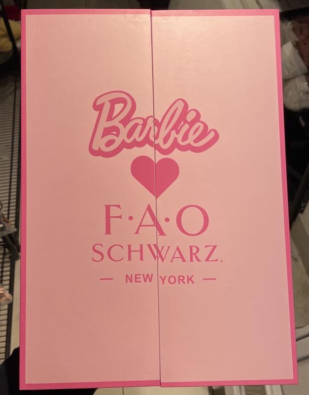 Barbie - Experience Box - 2026 Barbie Loves FAO - World of Barbie