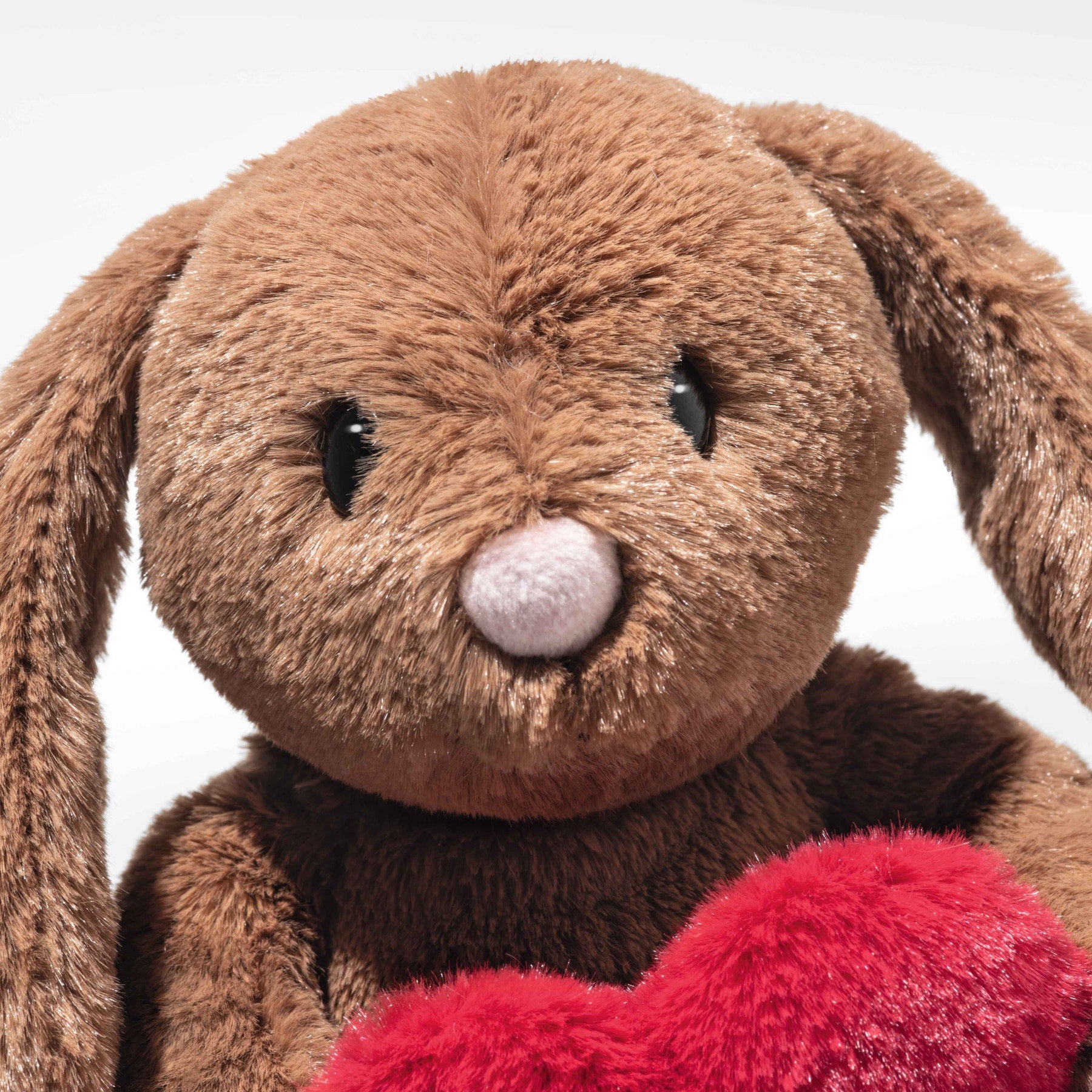 Steiff North America, Inc. - Hoppie Rabbit Brown Plush with Heart - 6" - Plush