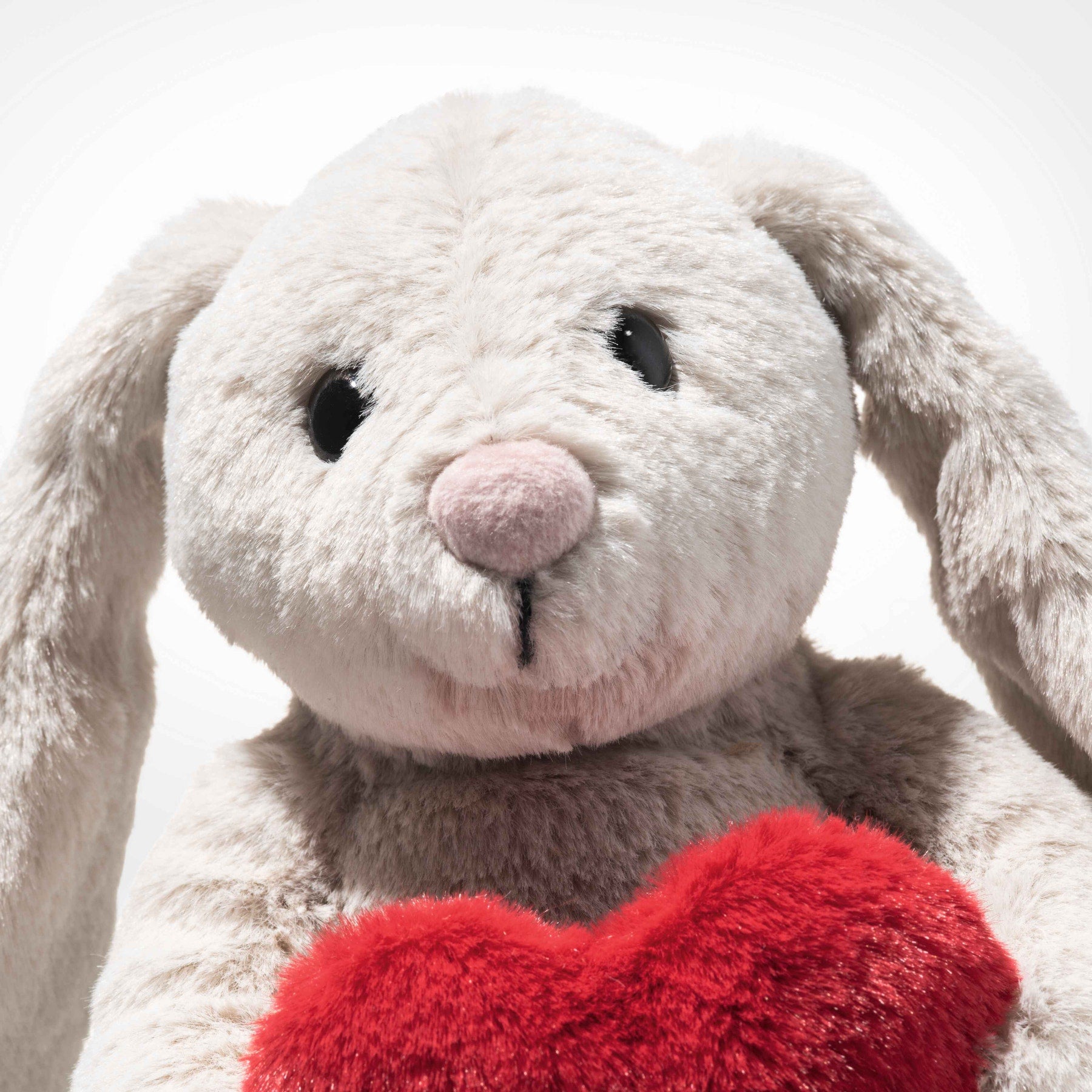 Steiff North America, Inc. - Hoppie Rabbit Grey Plush with Heart - 6" - Plush