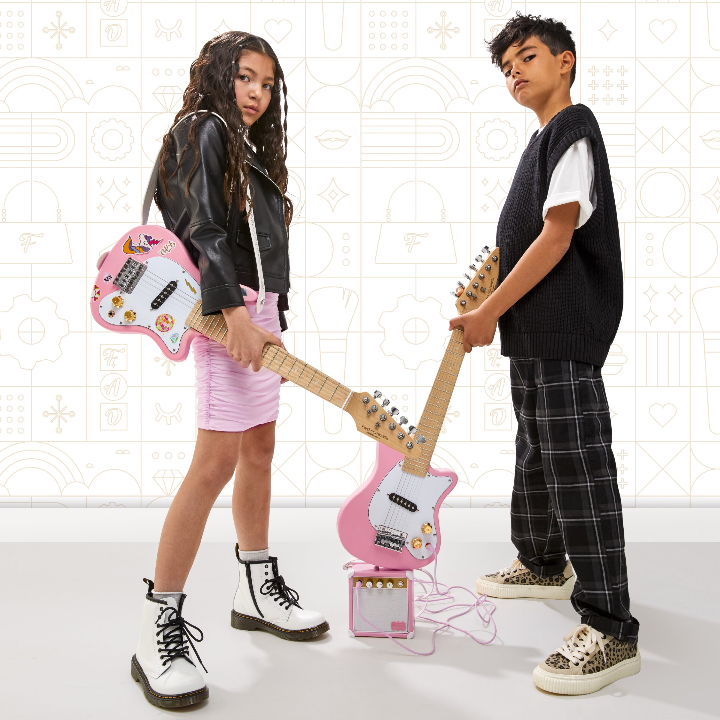 FAO Schwarz - Kids Electric Guitar and Amp - Music