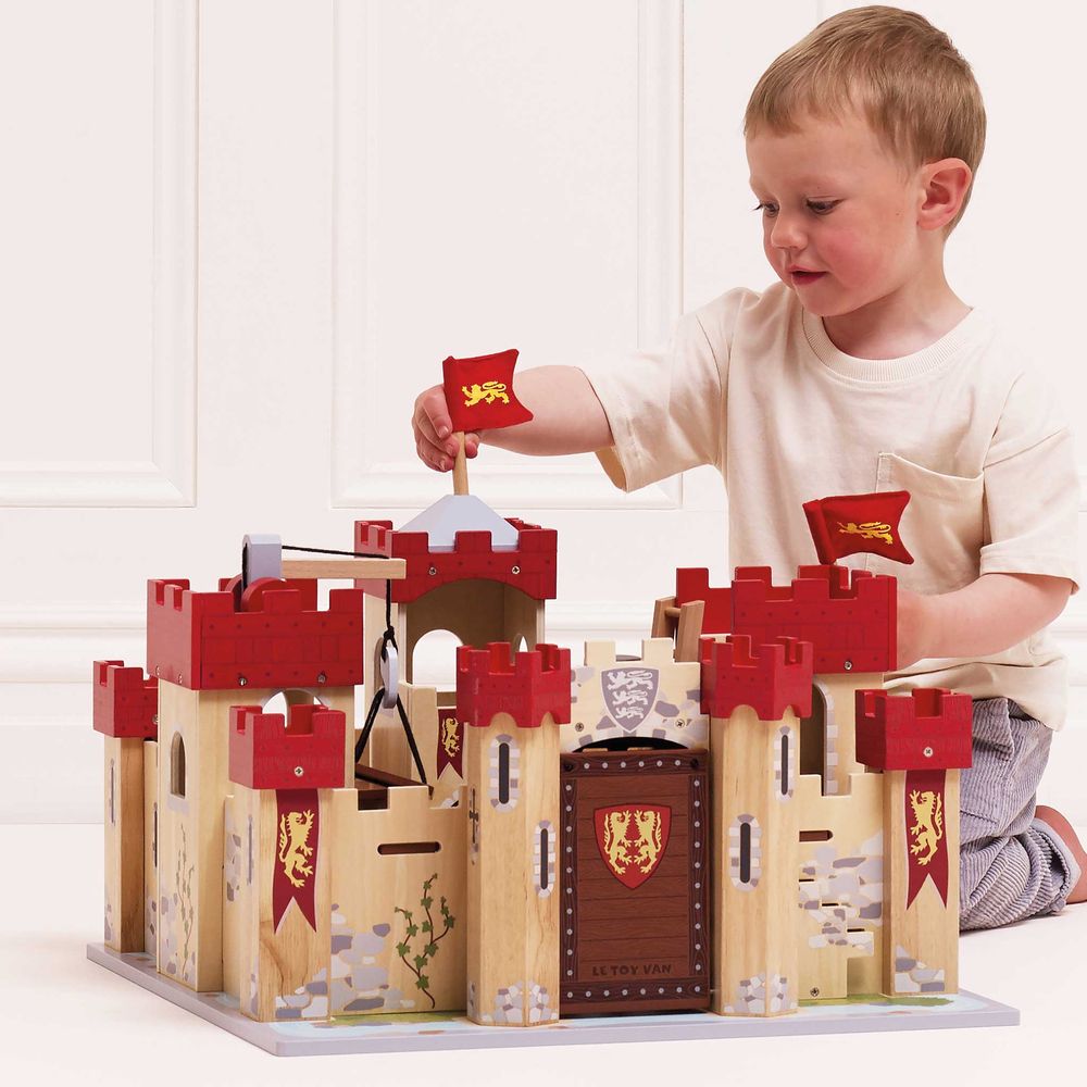 Le Toy Van - Lionheart Castle - Preschool