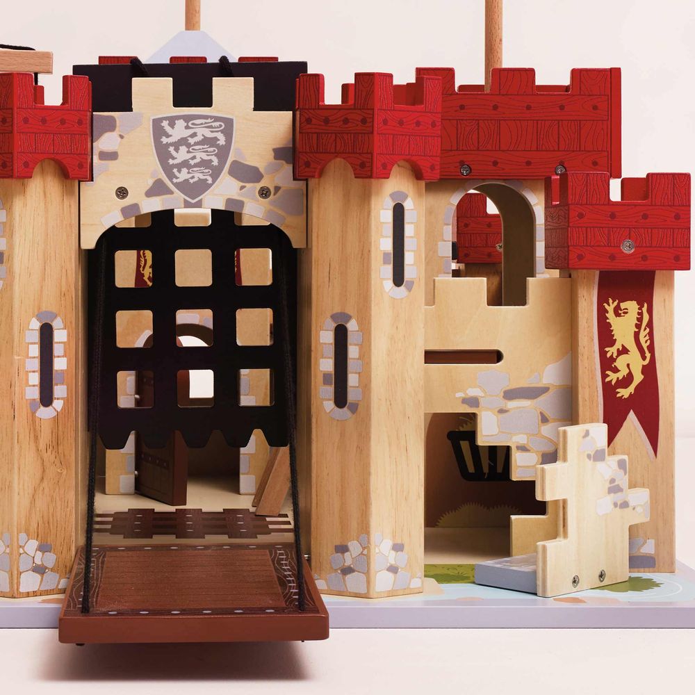 Le Toy Van - Lionheart Castle - Preschool