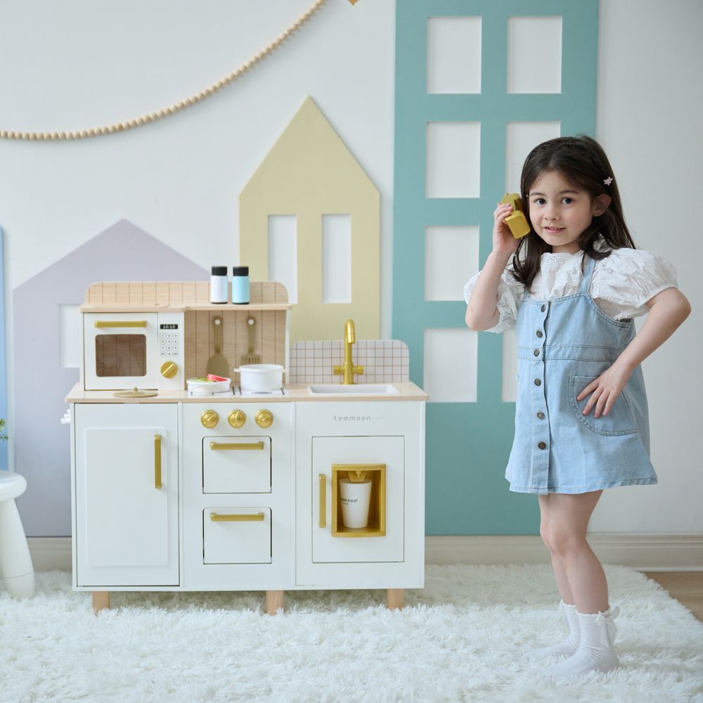 Teamson Kids - Little Chef Hampton Wooden Play Kitchen with Ice Dispenser & Sink - White - Preschool