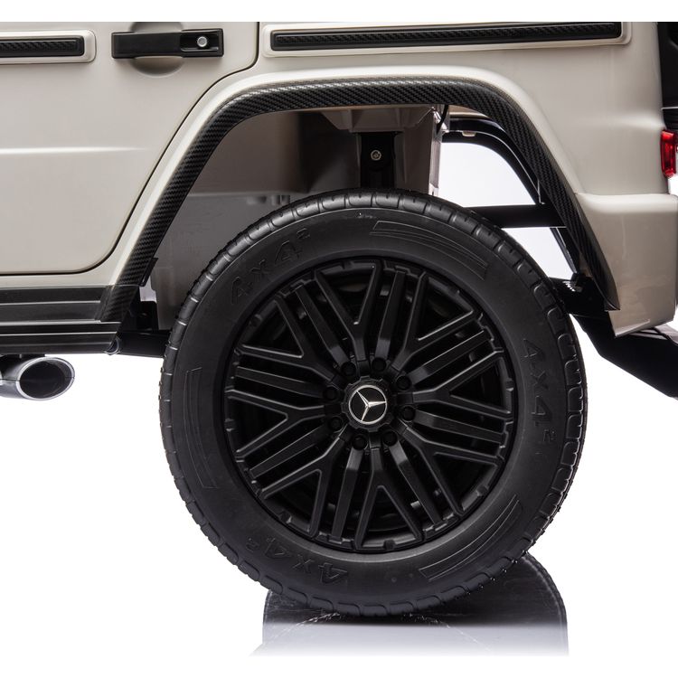 Freddo - Mercedes G-Wagon 24V 4x4 2-Seater Ride on Car - White - Outdoor