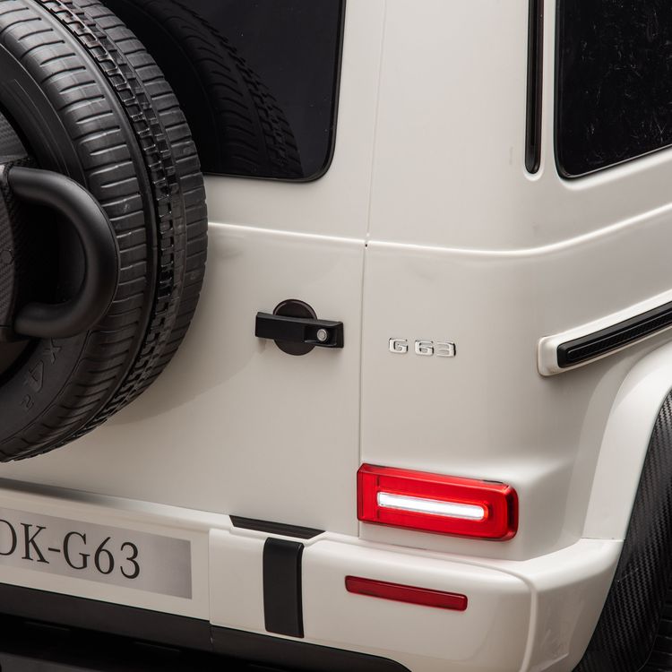 Freddo - Mercedes G-Wagon 24V 4x4 2-Seater Ride on Car - White - Outdoor