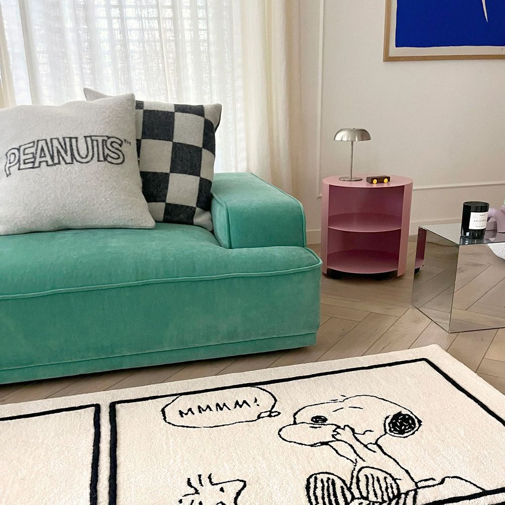 Maison Deux - Peanuts Hug Pillow Cover - Trend Accessories