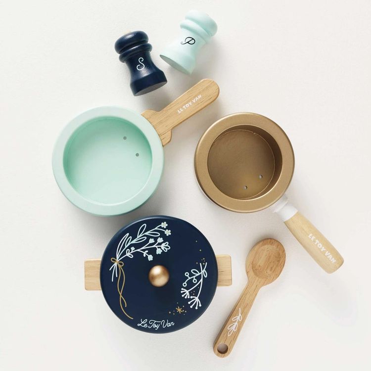 Le Toy Van - Pots & Pans Kitchen Accessories - Preschool