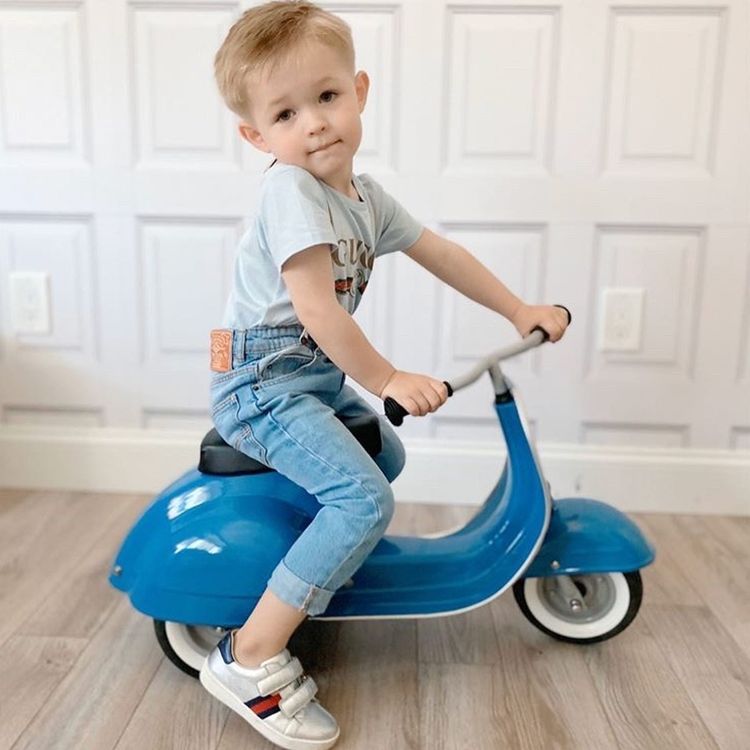 Ambosstoys - Primo Classic Ride-On Scooter - Blue - Preschool