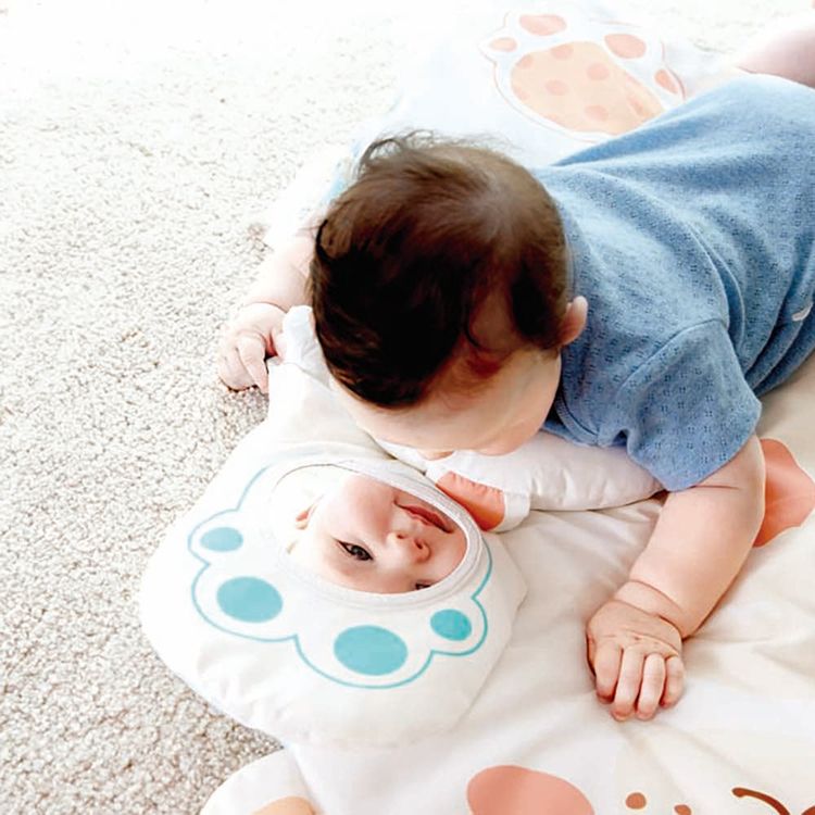 Hape - Snuggle Bear Activity Gym - Infants