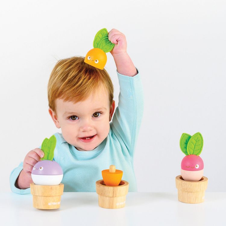 Le Toy Van - Stacking Wooden Veggies - 9 Pieces - Infants