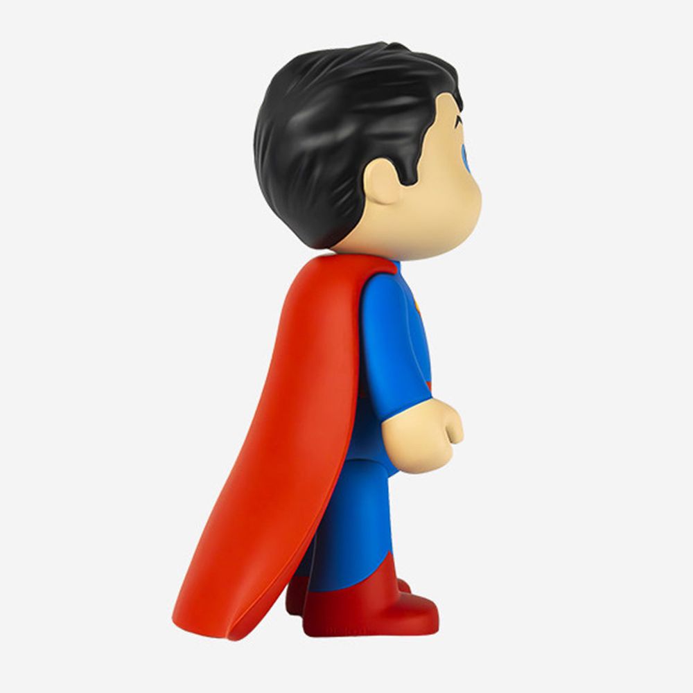 Leblon Delienne - Superman 10" Super Pop Figurine - Collectibles