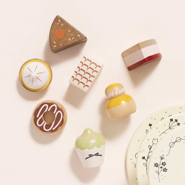 Le Toy Van - Three Tier Patisserie Cake Stand - Preschool