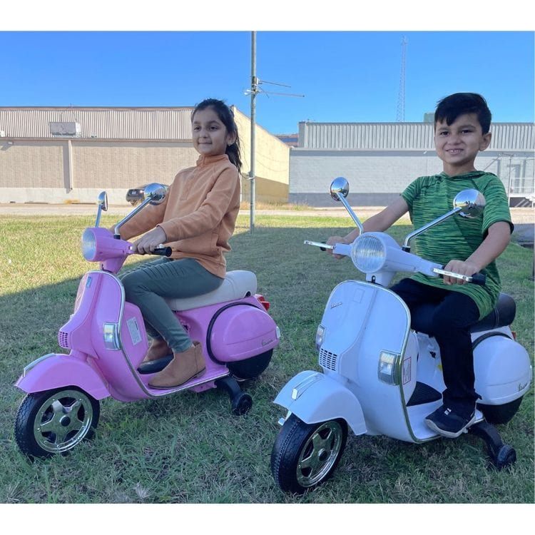 Best Ride on Cars - Vespa Scooter 12V White - Outdoor