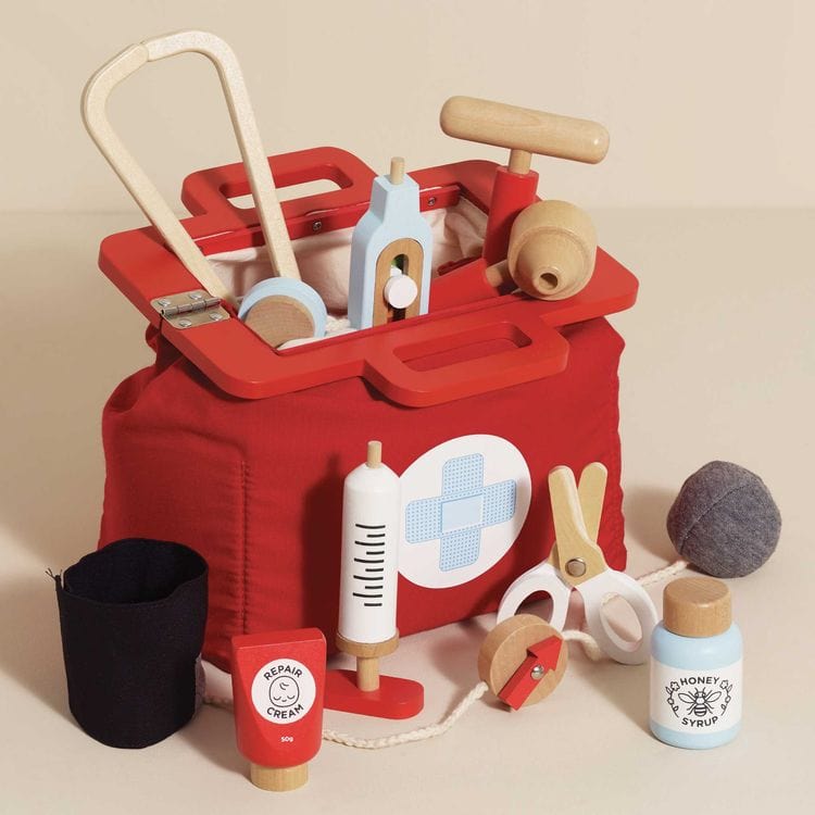 Le Toy Van - Vintage Doctor Roleplay Wooden Kit - 10 Piece - Preschool