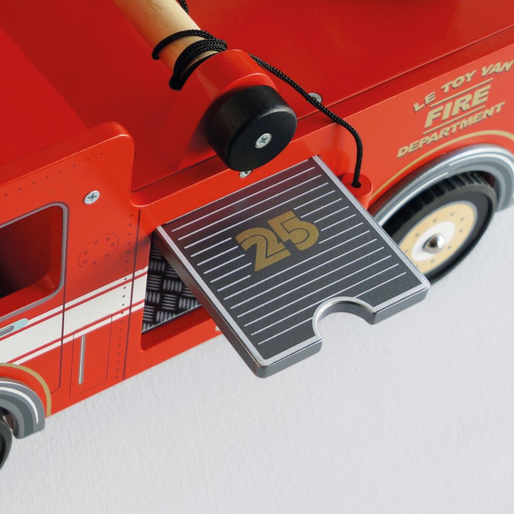 Le Toy Van - Wood Fire Engine with Firefighters - Preschool