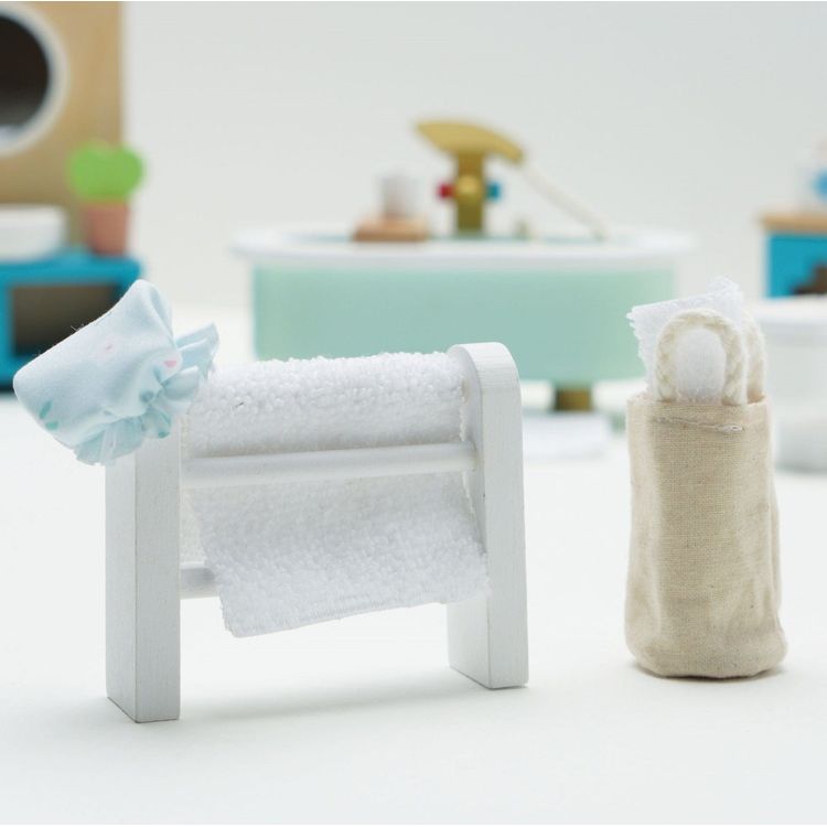 Le Toy Van - Wooden Dollhouse 19 Piece Bathroom Furniture Set - Dolls