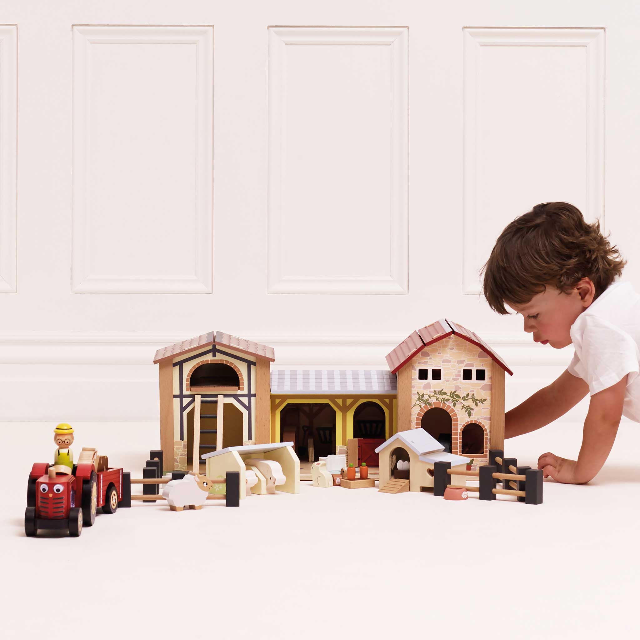 Le Toy Van - Wooden Farmyard Stables - Preschool
