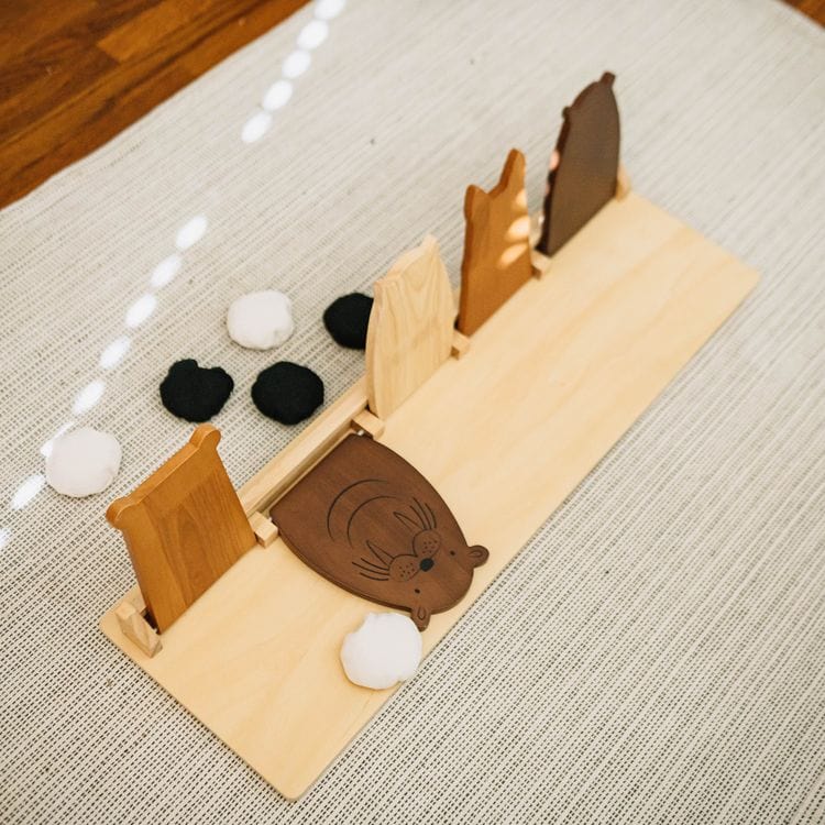 Wonder & Wise - Zoo Crew Bean Bag Toss - Preschool