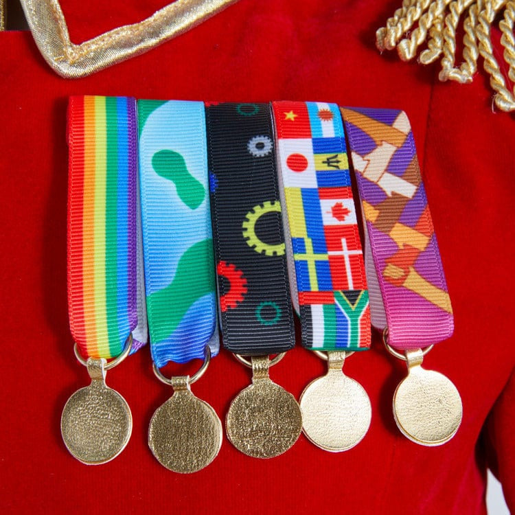 A Leading Role Preschool FAO Schwarz Toy Soldier Boy Costume