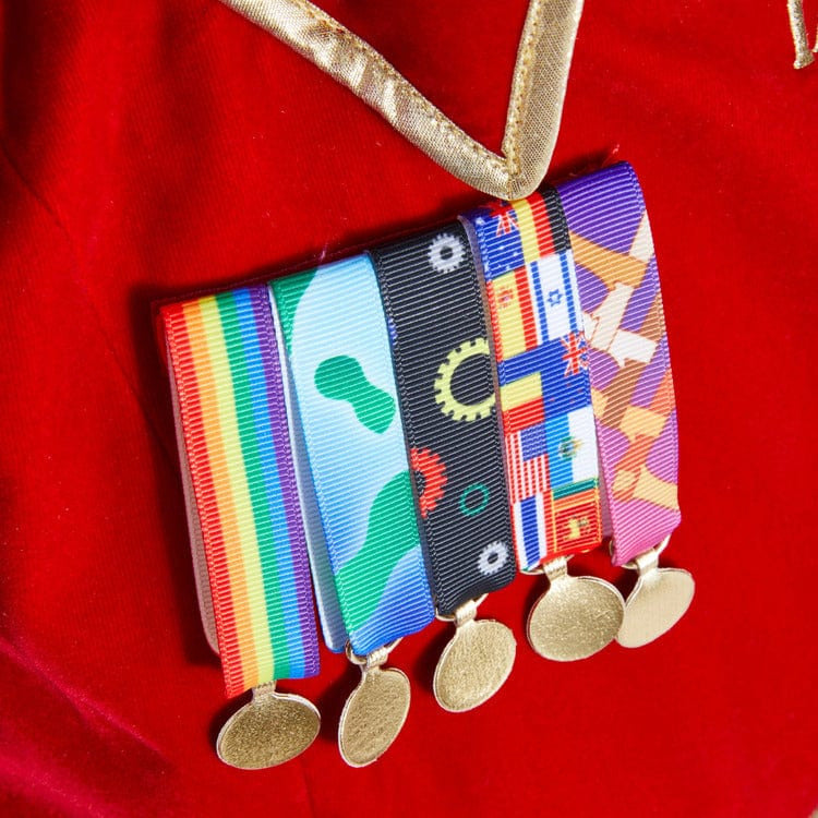 A Leading Role Preschool FAO Schwarz Toy Soldier Girl Costume