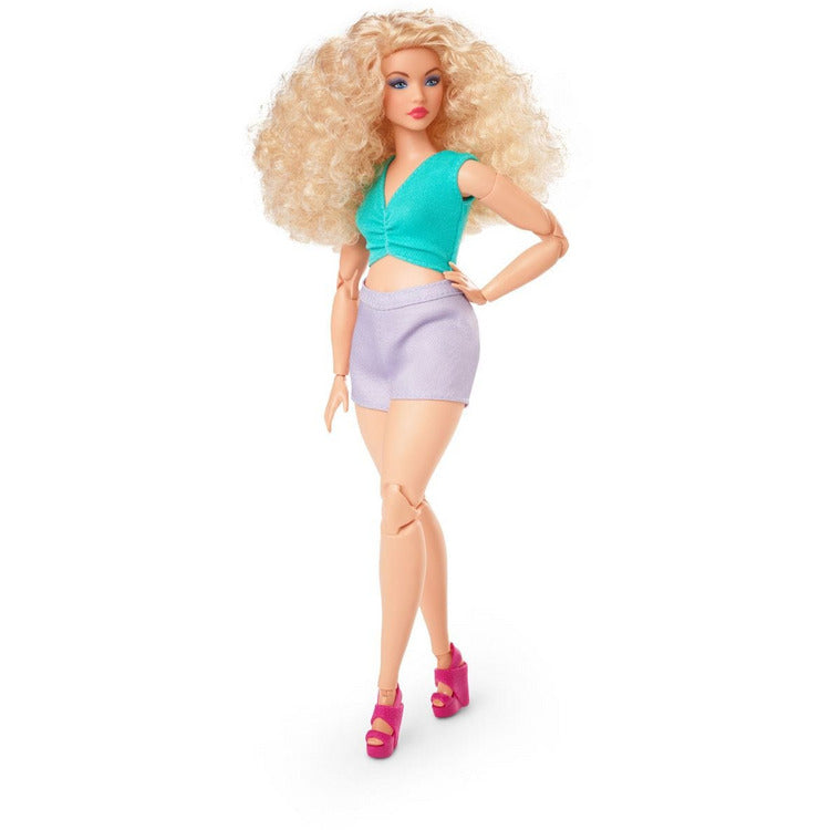 Vintage dollhouse barbie/doll wigs (5 different colors: blond, - Ruby Lane
