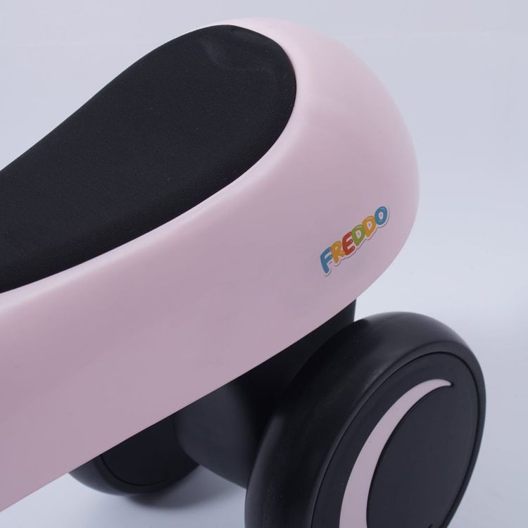 Freddo Outdoor Freddo Toys 4 Wheels Balance Bike - Pink