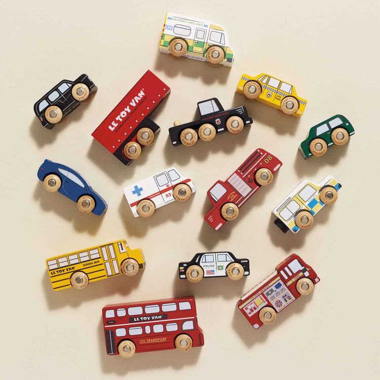 Le Toy Van Preschool London Toy Car Set - 7 Pieces
