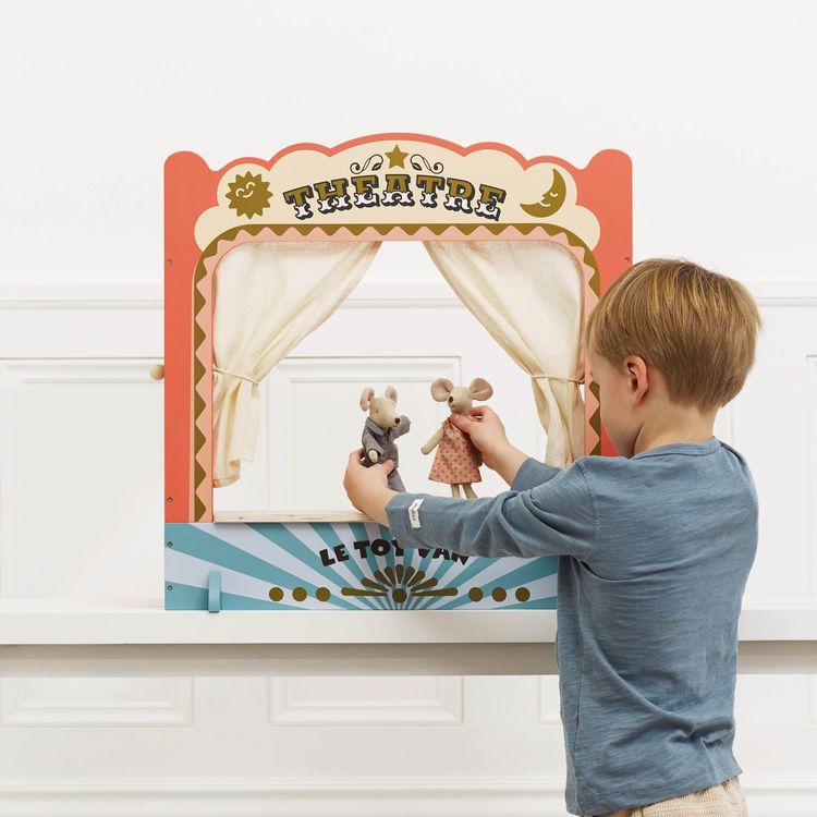 Le Toy Van Preschool Tabletop Puppet Wooden Theater