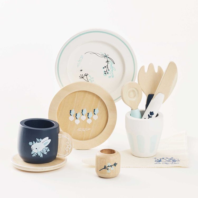 Le Toy Van Preschool Wooden Cutlery Pretend Play Dining Set