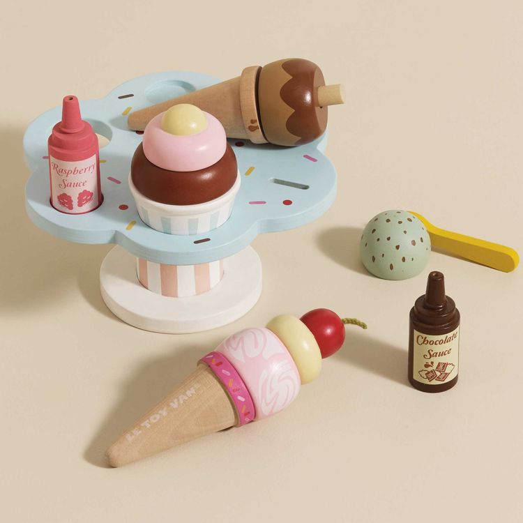 Le Toy Van Preschool Wooden Ice Cream Stand & Toppings