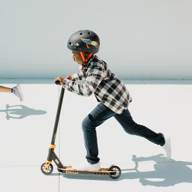 Micro Kickboard Outdoor Corey Funk Signature Chilli Scooter - Black/Yellow