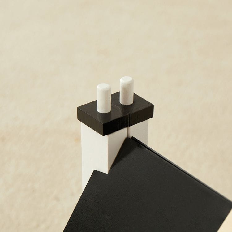 Wonder & Wise Dolls Home Sweet Home Dollhouse