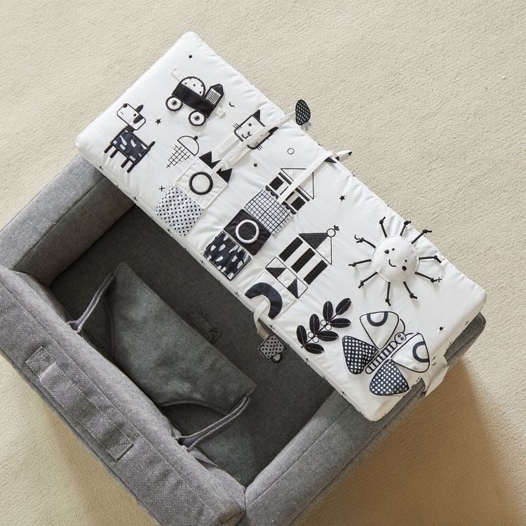 Wonder & Wise Room Decor Happy Day Square Activity Chair