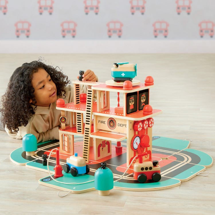 FAO Schwarz - Rescue Responders Wooden Fire Station Playset - Preschool