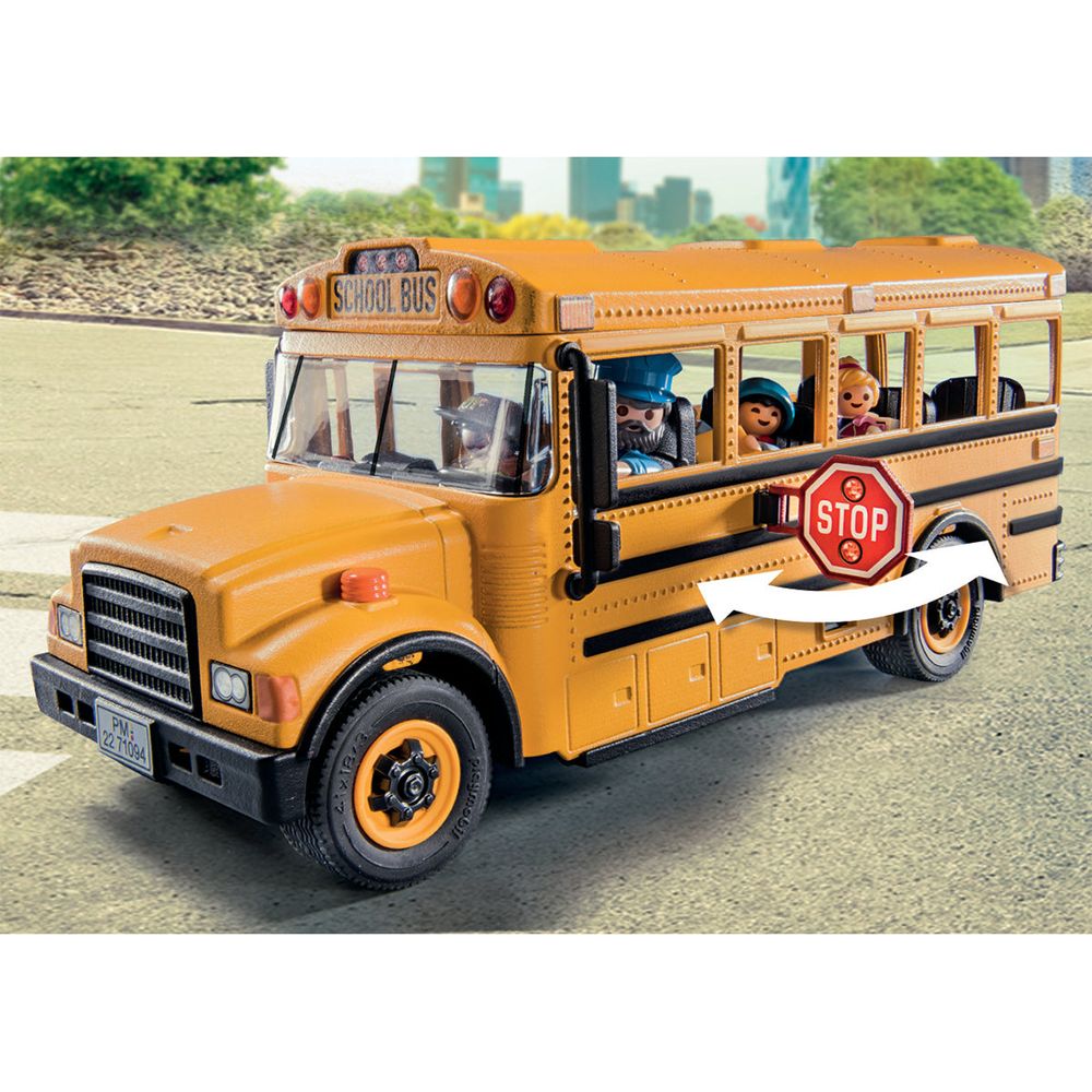 School Bus with Accessories and 4 Figures