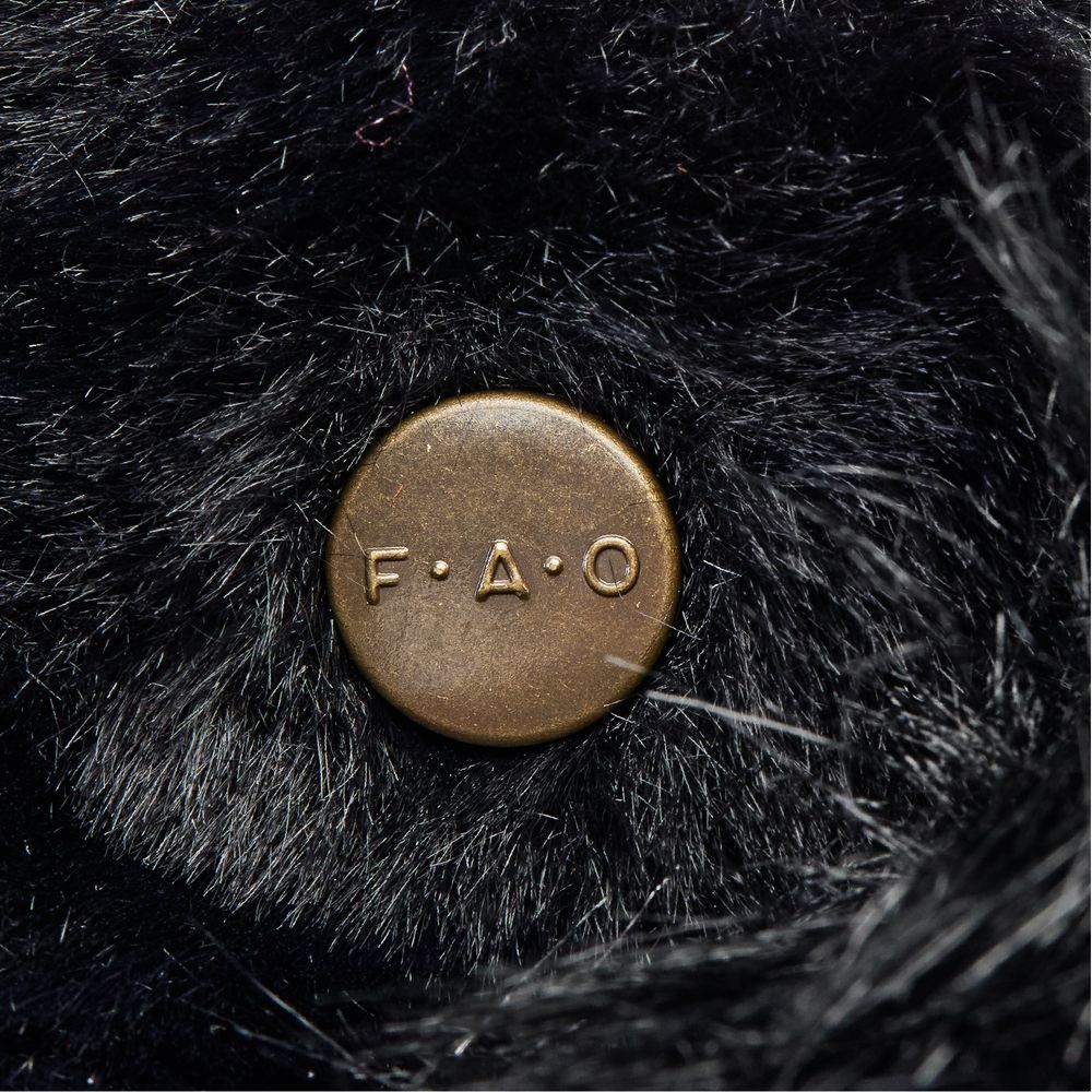  FAO Schwarz -  10” Big Tails Skunk Plush -  Plush