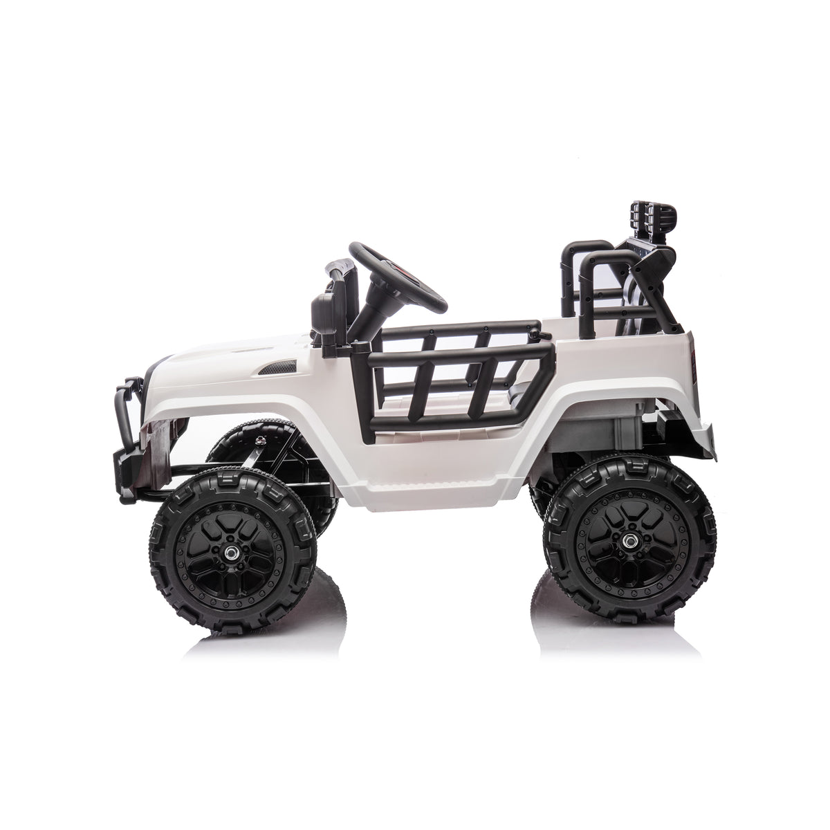 Freddo -  12V Freddo Ranger 4x4 Ride On - White -  Outdoor