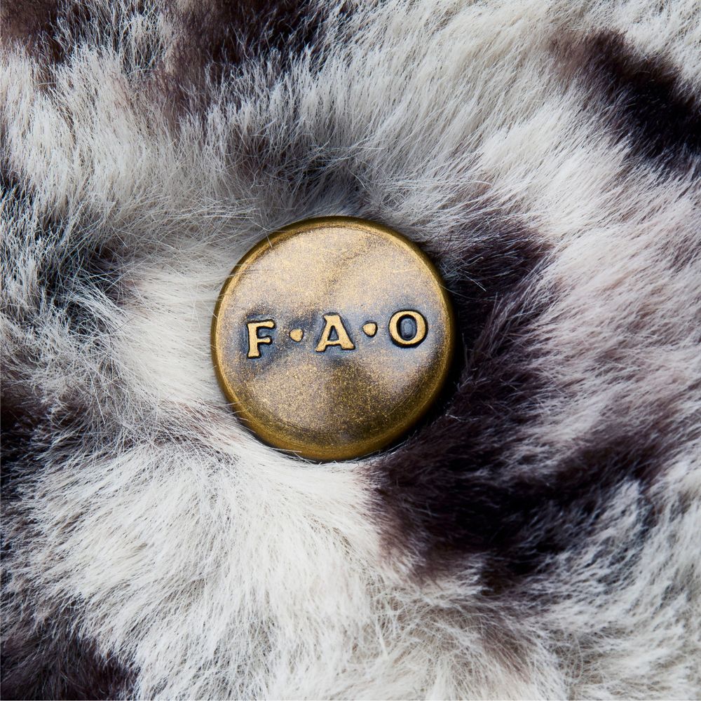  FAO Schwarz -  15” Adopt-A-Pets Snow Leopard Plush -  Plush