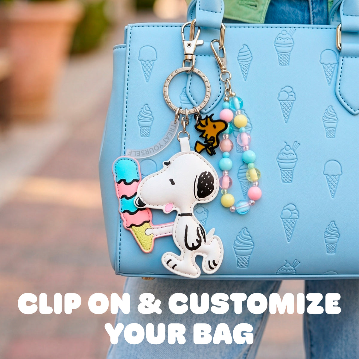 Peanuts Snoopy Bag Charm