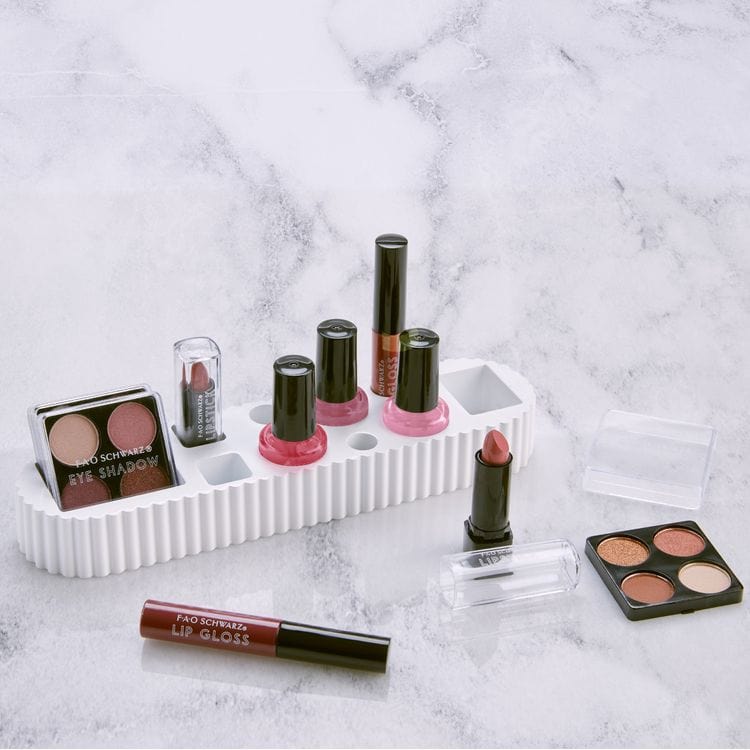  FAO Schwarz -  25-Piece Stunning Style Makeup Vanity Set -  Fashion Activity and Roleplay